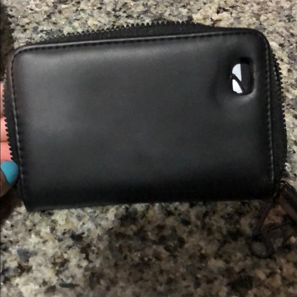 VS phone wristlet - Picture 3 of 4